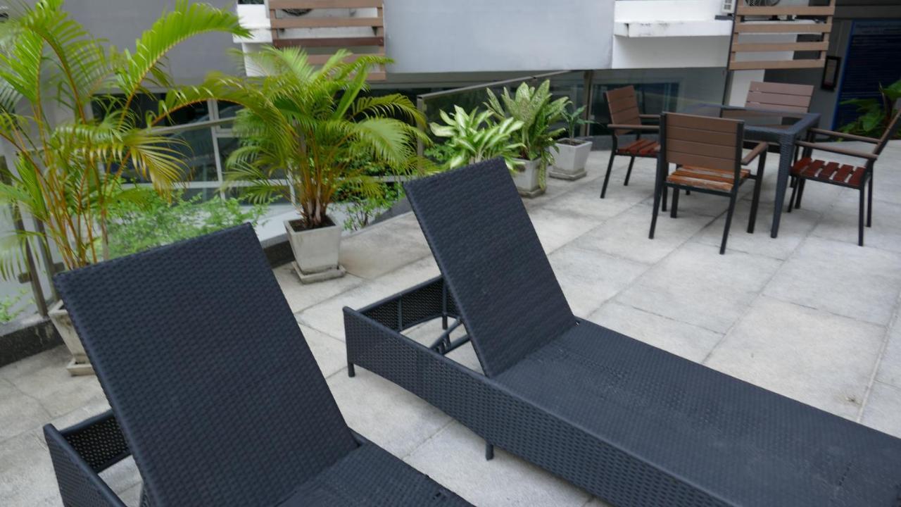 Sundowner Sukhumvit Apartment กรุงเทพมหานคร ภายนอก รูปภาพ